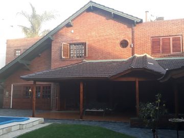 Chalet en Venta Ramos Mejia / La Matanza (A108 5712)