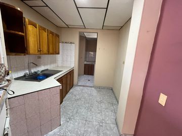 casa en venta en barrio granada. Cod V408446
