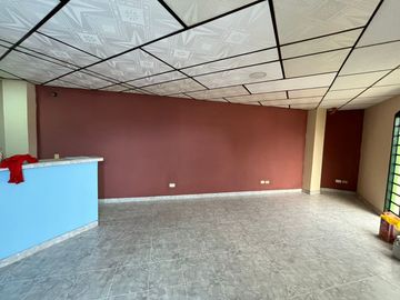 casa en venta en barrio granada. Cod V408446