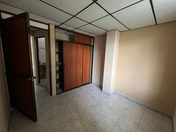 casa en venta en barrio granada. Cod V408446