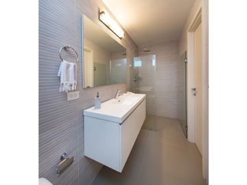 $240K ƒ BELLO Y LUJOSO EN PH ALTAMIRA RESIDENCES