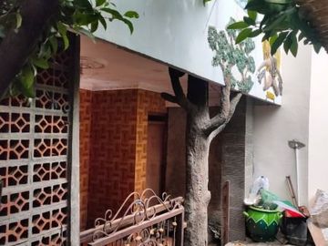 Di jual rumah kost tengah kota jalan panjang jiwo, surabaya