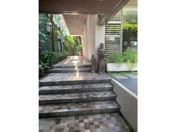 RESIDENCIA EN VENTA EN LOMAS DE CHAPULTEPEC