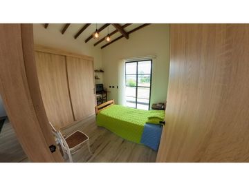 VENTA CASA 158 mts2 LA CEJA SECTOR EL TAMBO - D 