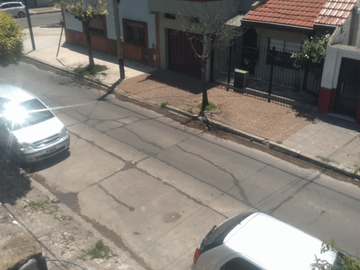 OPORTUNIDAD - Casa multifamiliar en Venta en Villa Lugano 6 ambientes 137 m2 + cochera, patio, terraza con parrilla - Ricardo Güiraldes 3000 casi esq 