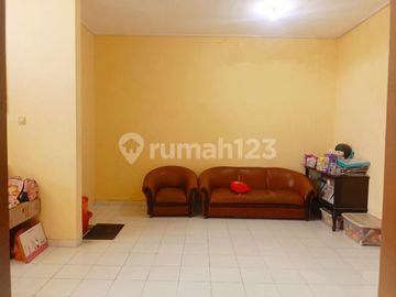 Rumah 2 Lantai Swan Regency Sidoarjo - Rm156apd