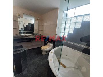 Se Vende Amplio Departamento Segundo Piso Sin Chochera En Los Olvos Cerca Al Ovalos De Naranjal 2Do Piso