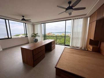 Departamento con vista al mar, alberca, cerca de Playa Arrocito, en venta Huatul