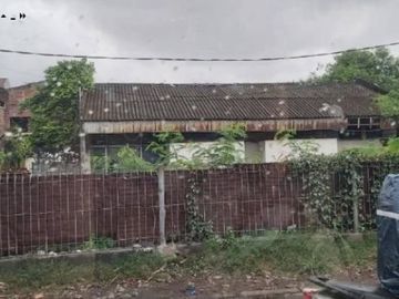 Tanah di menur LANGKA