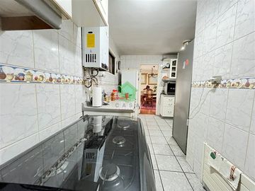 Casa en venta de 4 dorm. 3 baños en Osorno