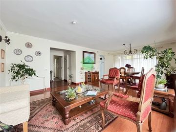 Casa en venta de 4 dorm. 3 baños en Osorno