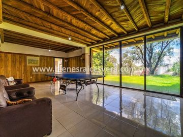 CASA EN VENTA EN TEQUISQUIAPAN CENTRO YANIRA