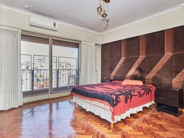 Departamento de 5 ambientes en Venta en Parque centenario