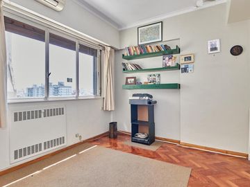 Departamento de 5 ambientes en Venta en Parque centenario