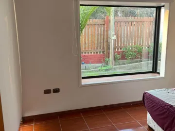 CASA DE 4 DORMITORIOS, 2 BAÑOS AMOBLADA