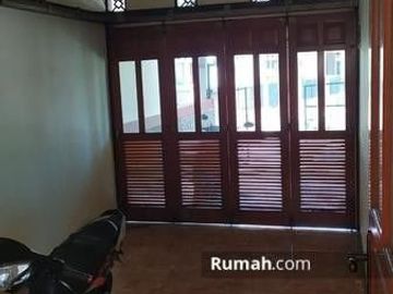 Rumah Nyaman di Antapani, dekat Arcamanik dan Cisaranten