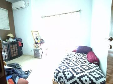 Best Price Rumah Semi Furnished 1,5 Lantai Dekat ke MRT Lebak Bulus