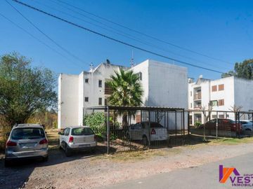 PARQUE LA VEGA DEPARTAMENTO EN VENTA  *PLANTA BAJA* APTO CREDITO*