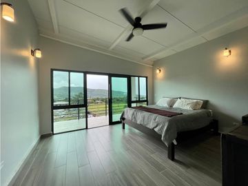 Casa en Boquete, Chiriqui (TPJ)