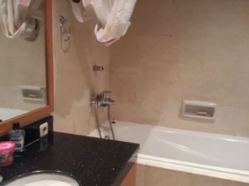 For Rent Apartement Sudirman Mansion Type 3+1 Br & Furnished A1837