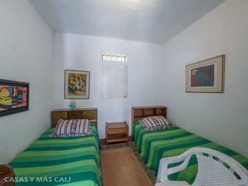 SE VENDE FINCA EN EL KM 26 VÍA AL MAR, LOTE DE 19.200 M2. Cod V6783