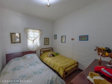 SE VENDE FINCA EN EL KM 26 VÍA AL MAR, LOTE DE 19.200 M2. Cod V6783