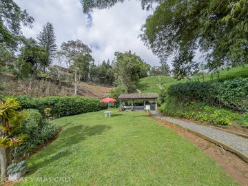 SE VENDE FINCA EN EL KM 26 VÍA AL MAR, LOTE DE 19.200 M2. Cod V6783