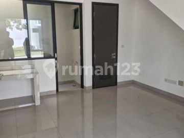 Dijual Rugi Cepat dan Murah Rumah di Cluster Alabama Pik 2 Ext (4.5X10)