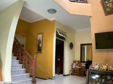 Rumah Cantik dalam Perum Selatan Hartono Mall