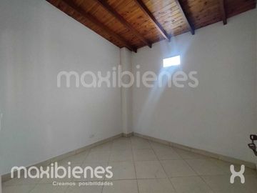 apartamento en arriendo en manrique central 1. Cod A29040