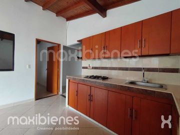 apartamento en arriendo en manrique central 1. Cod A29040