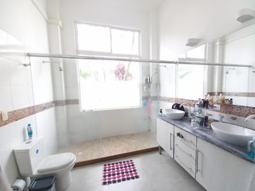 casa en venta en remanso la tablita aparco. Cod V12556