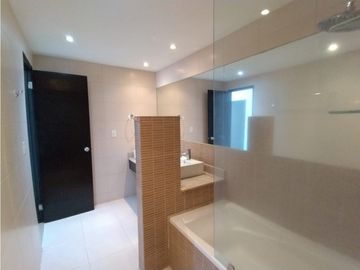 VENTA DE APARTAMENTO EN PLAYA BLANCA, PH FOUNDERS