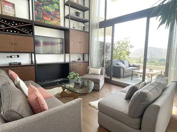 Departamento en venta de 4 dorm. en Lo Barnechea