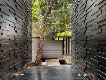 DIJUAL RUMAH MODERN TROPICAL RESORT di Jl MALANG / MENTENG, JAKPUS
