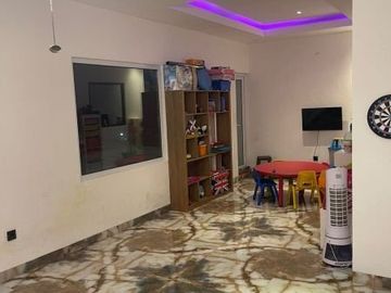 Rumah mewah, 3 lantai, furnished, swimming pool, underground cable, modern hill, pondok cabe