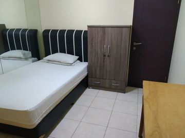 DIJUAL CEPAT !! Apt. City Home, Semi Furnish,Harga Nego, Bisa dibantu KPA
