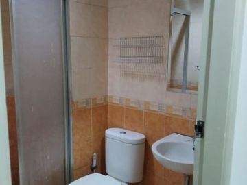 DIJUAL CEPAT !! Apt. City Home, Semi Furnish,Harga Nego, Bisa dibantu KPA