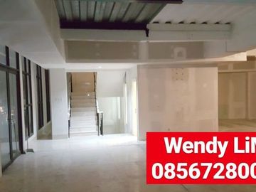 DISEWAKAN GEDUNG KOMERSIL At SENOPATI Ry , IDR. 2,5 M/thn