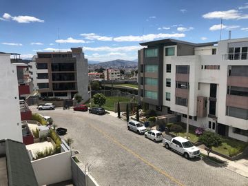 Venta Departamento Cómodo Alta Plusvalía – Sector Emb. Americana