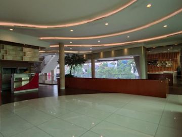 GEDUNG / KANTOR STRATEGIS at Jl TEBET BARAT DALAM, JAKSEL