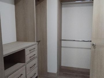 apartamento en venta en valle del lili. Cod V14221