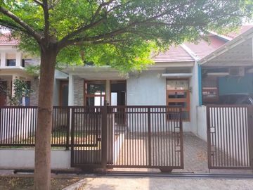 Dijual rumah mewah di kawasan elite bebas banjir cantik rasa villa di Cisaranten Arcamanik