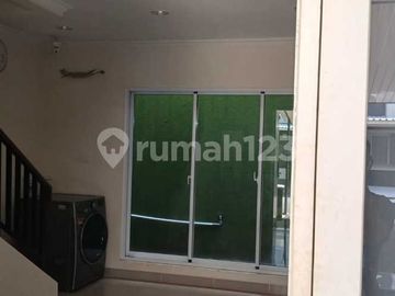 Dijual Rumah Nyaman Siap Huni di Rossini Gading Serpong