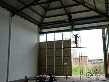 Gudang Jl Gunung Anyar Hdp Selatan Ukiaw