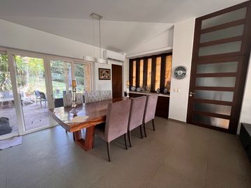Casa de Lujo en Venta Fracc Las Cañadas Club de Golf vista Arbolada en Zapopan