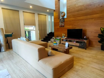 VILLA ONE GATE SYSTEM FULL FURNISHED DI KEROBOKAN