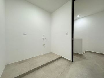 Casa Lista para Entrega 3 Habitaciones y Piscina en Privada Inara, Cholul