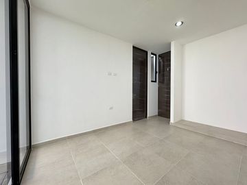 Casa Lista para Entrega 3 Habitaciones y Piscina en Privada Inara, Cholul