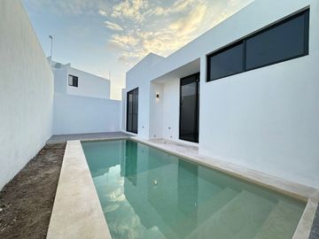 Casa Lista para Entrega 3 Habitaciones y Piscina en Privada Inara, Cholul
